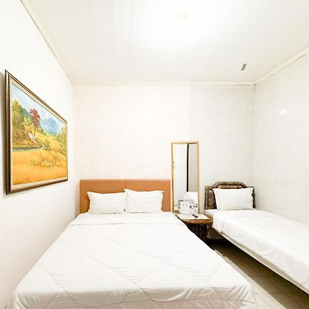 Alam Citra Bnb Mitra Reddoorz Gandok Luaran gambar